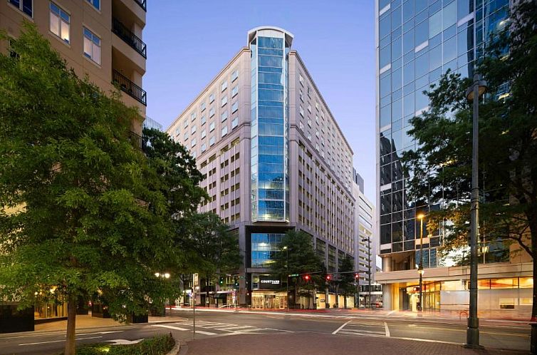 Courtyard Charlotte City Center