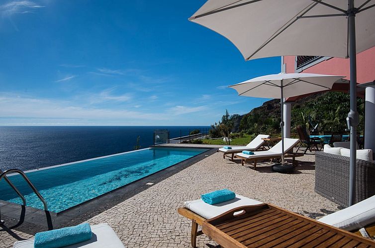 Unterkunft 1325812 - Ferienhaus Madeira - Vakantiehuis Ferienvilla mit Infinity Pool