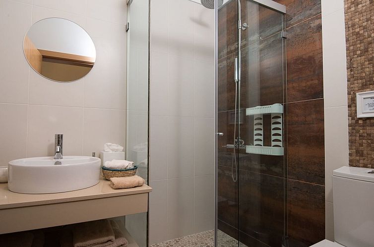 Vakantiehuis Ferienvilla mit Infinity Pool