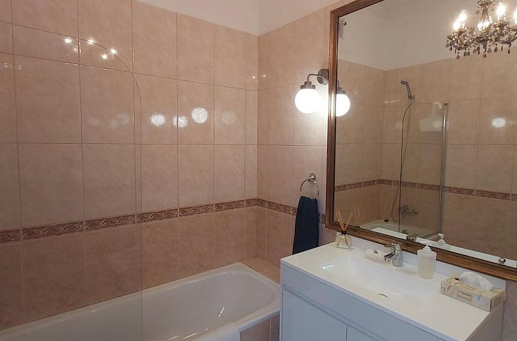 Vakantiehuis Cottage aus Stein mit Blick auf das Wasser