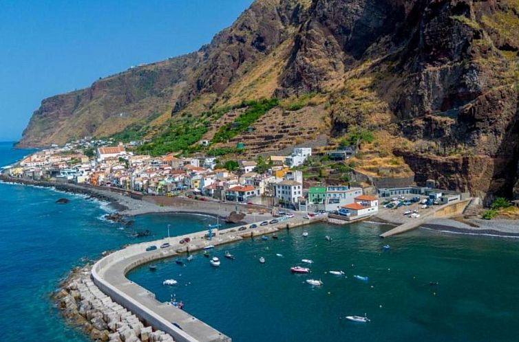 Unterkunft 1325837 - Ferienhaus Madeira - Vakantiehuis "Telvina House" mit eigenem Garten