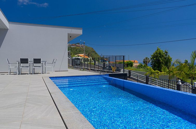 Vakantiehuis Bucht Calheta Villa