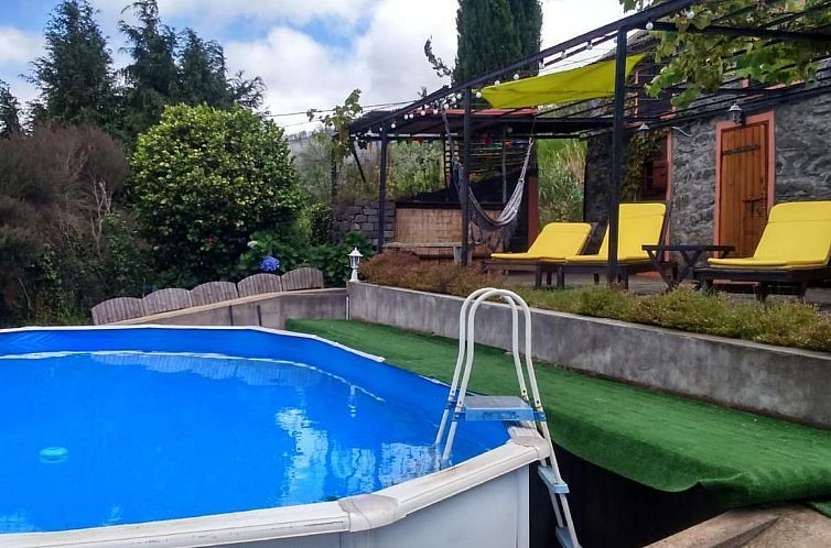 Unterkunft 1325844 - Ferienhaus Madeira - Vakantiehuis Haus in Arco Da Calheta mit Garten und Meerblic