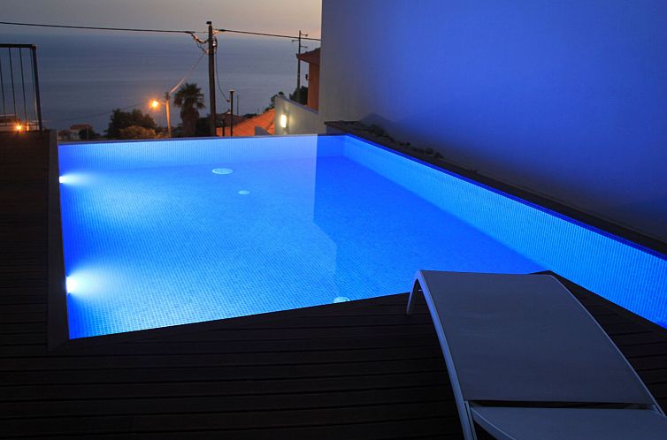 Vakantiehuis in Estreito Da Calheta mit Privatem Pool und Me