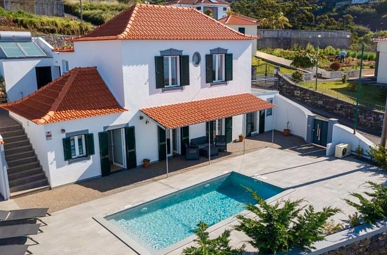 Unterkunft 1325849 - Ferienhaus Madeira - Vakantiehuis Villa "Serena" mit privatem Pool