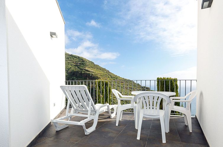 Vakantiehuis Ferienvilla "Maciel Atlantikblick"