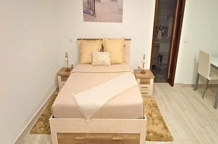 Appartement mit eigenem Pool