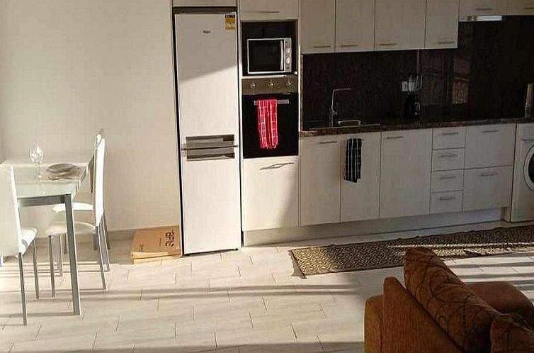 Appartement mit eigenem Pool