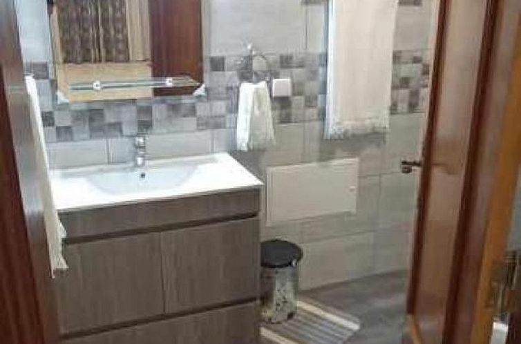 Appartement mit eigenem Pool