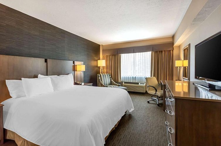 Best Western Plus Cotton Tree Inn