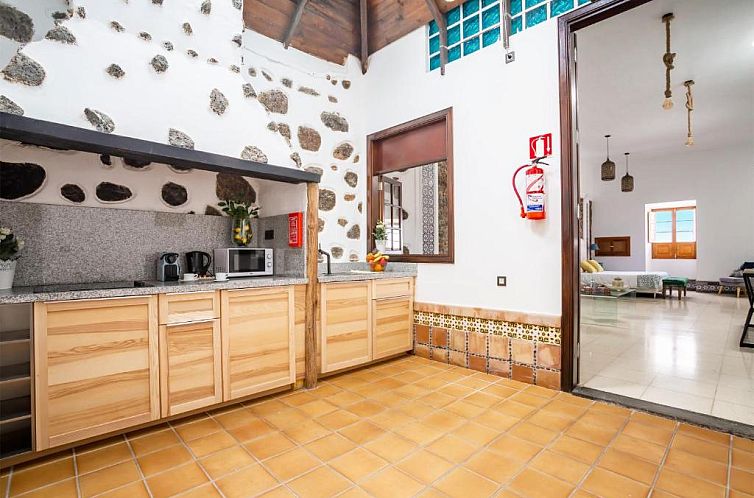 El Charco Suites