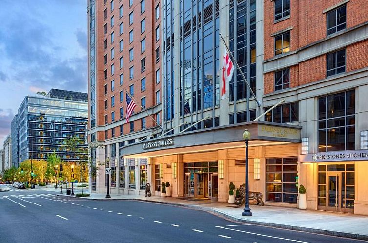 Guest house 13325212 - Apartment Oostkust - Embassy Suites Washington D.C. - Convention Center