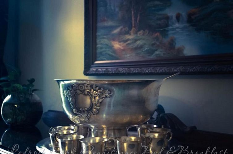 Ledroit Park Renaissance Bed and Breakfast