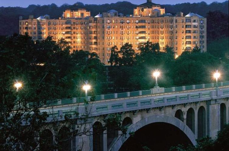 Unterkunft 13325233 - Appartement Oostkust - Omni Shoreham Hotel