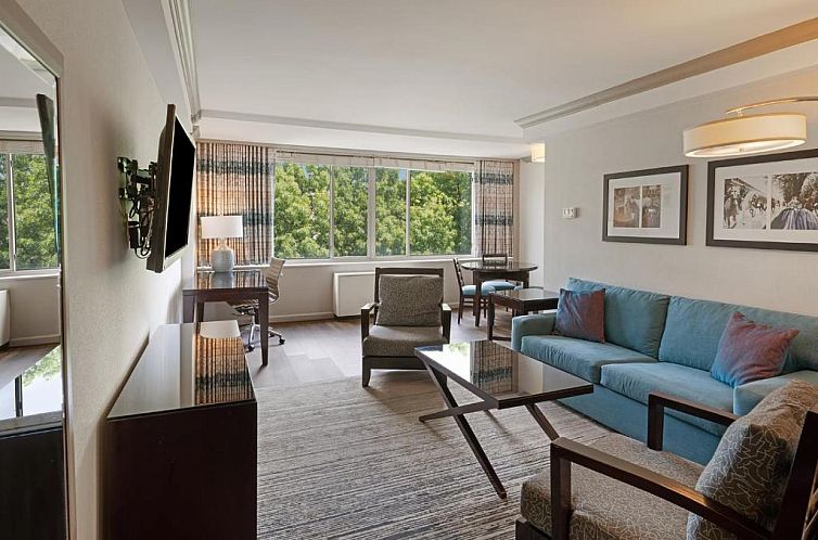 The River Inn-A Modus Hotel