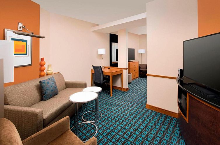 Fairfield Inn & Suites-Washington DC