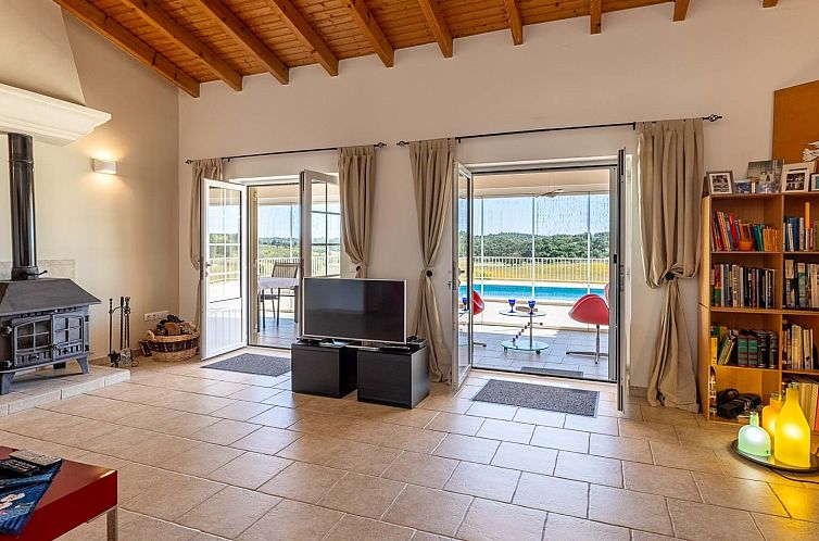 Vrijstaande woning in Ourique