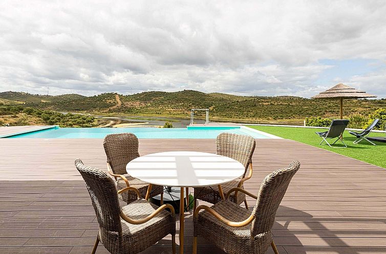 Vrijstaande woning in Mértola