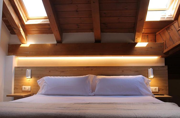 Hotel Saurat