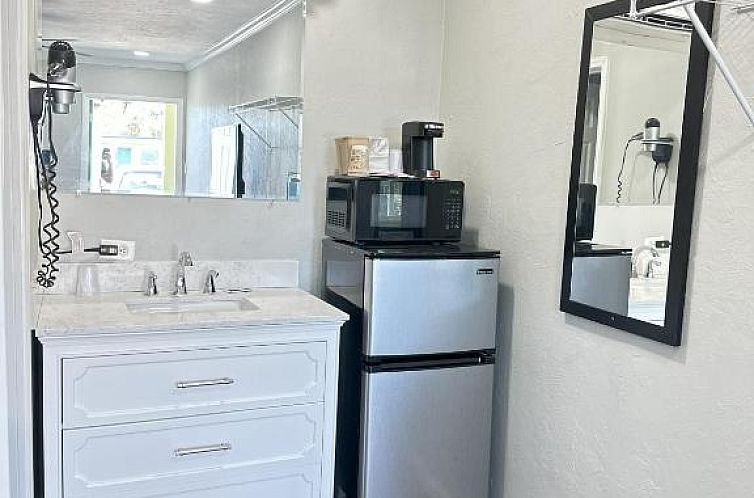 Sunshine Inn & Suites Venice, Florida