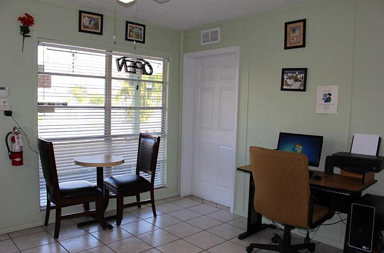Sunshine Inn & Suites Venice, Florida