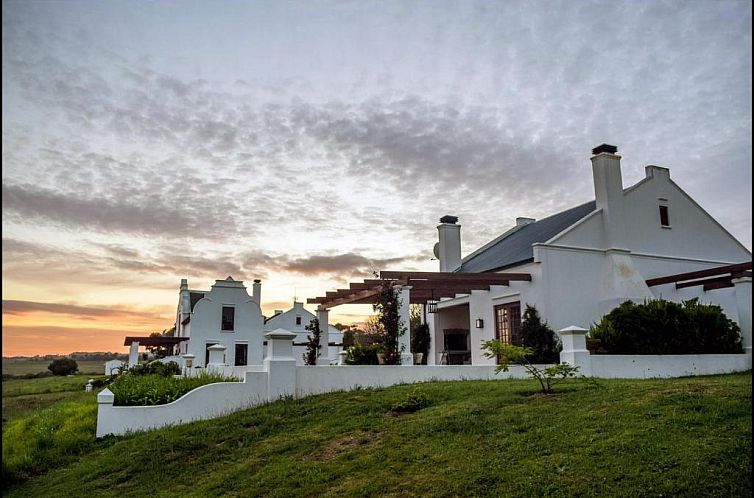 Doornbosch Game Lodge and Guest Houses