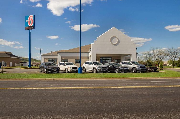 Motel 6-Rothschild, WI