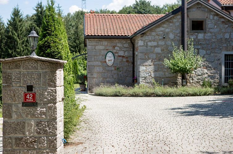 Vakantiehuis Anwesen "Villa Anton" mit eigenem Pool