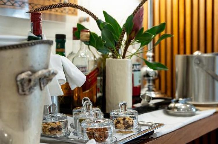 Villa Afrikana Guest Suites