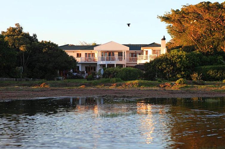 Guest house 13727232 - Holiday property West-Kaap - Waterfront Lodge