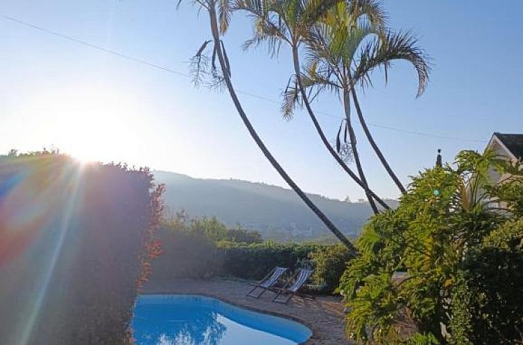 Guest house 13727271 - Bed and Breakfast West-Kaap - Guinea Fowl Lodge