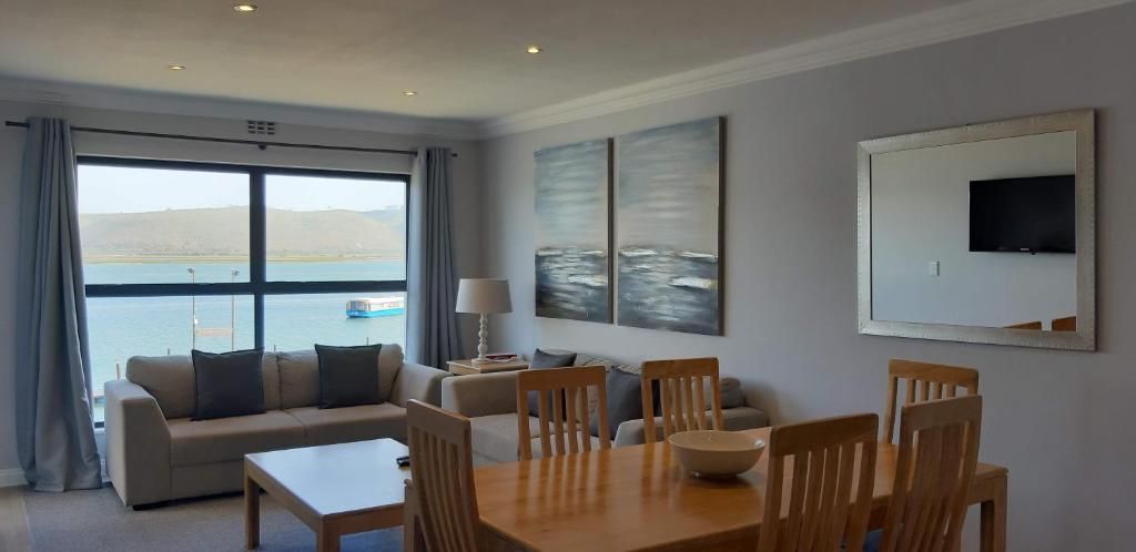 Laguna Grove Holiday Rentals