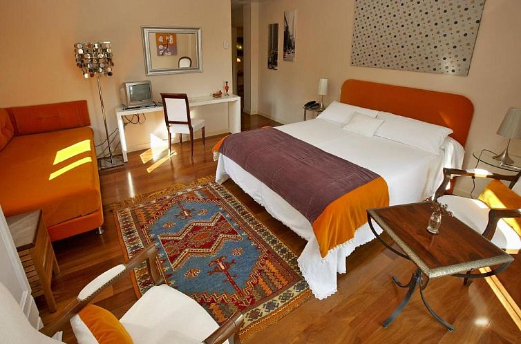 Hotel Santa Coloma del Camino
