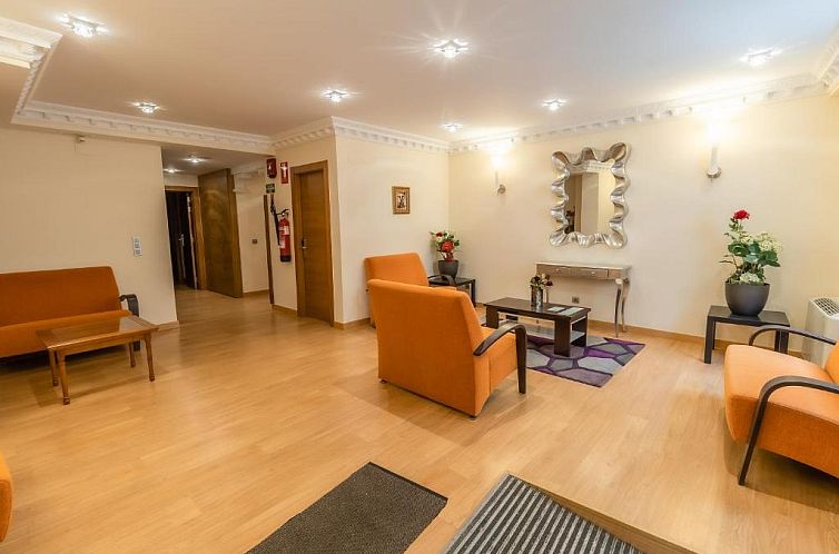 Apartamentos Santo Domingo de Silos