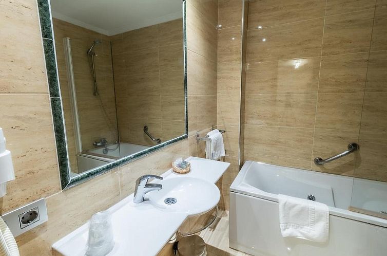 Apartamentos Santo Domingo de Silos