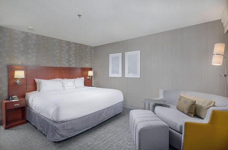 Courtyard by Marriott New Haven Orange