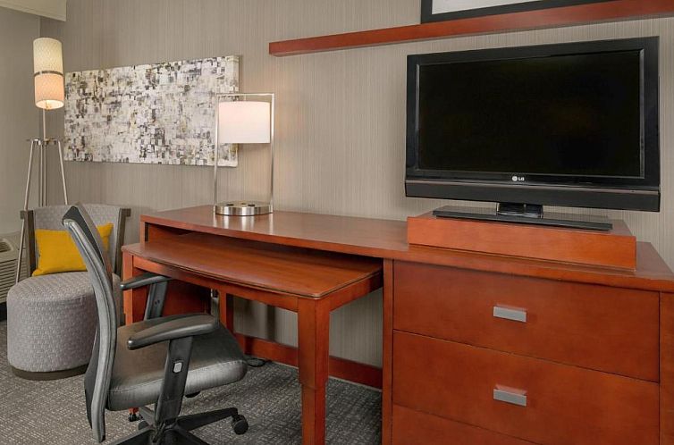 Courtyard by Marriott New Haven Orange