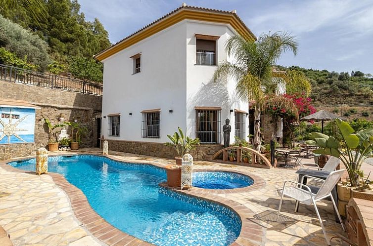 Vakantiehuis in Sayalonga