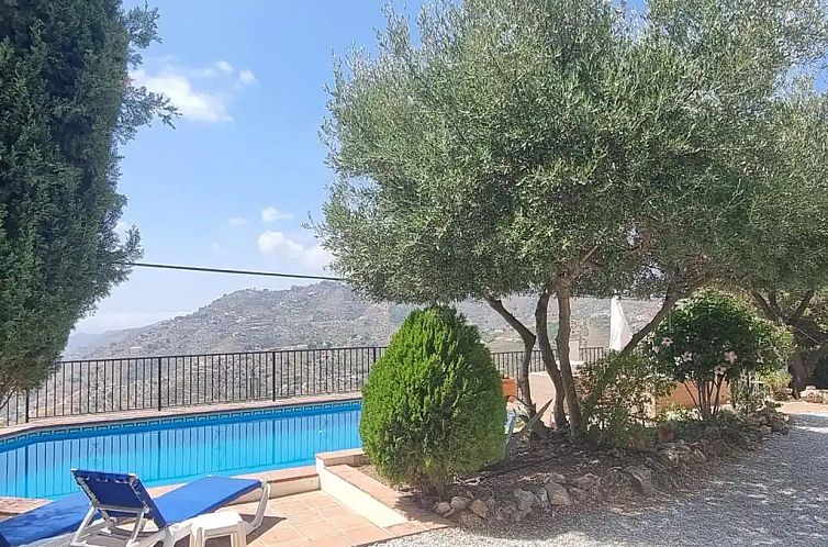 Casa Oliana
