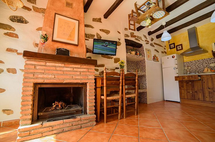 Vakantiehuis Das Upside Down House mit Whirlpool-Badewanne