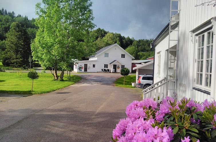 Grong Gård Guesthouse