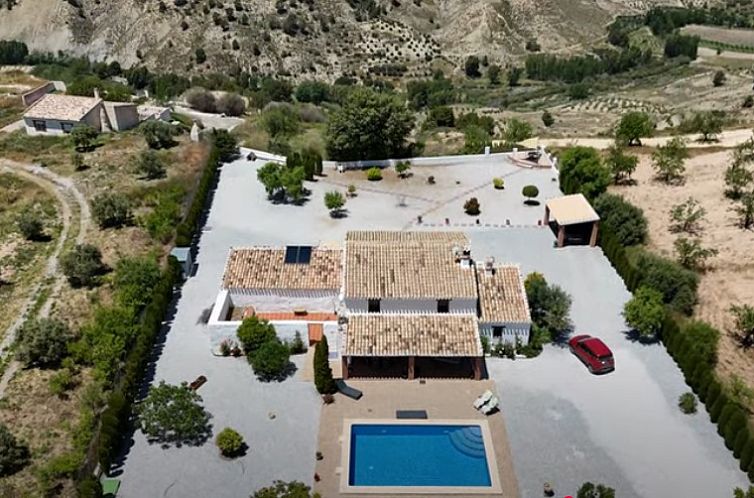 Vrijstaande woning in Castril