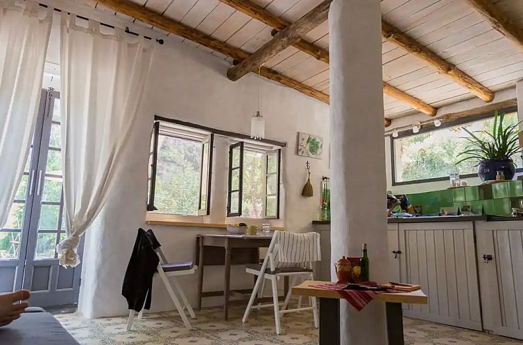 La Molina Eco-Holiday: Casita Verde