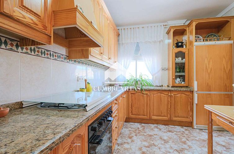 Geschakelde woning in Salobreña