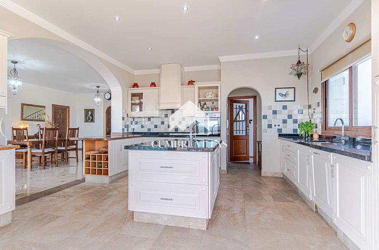 Vrijstaande woning in Salobreña