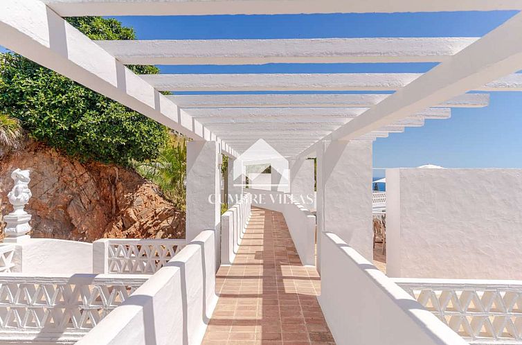 Vrijstaande woning in Almuñecar
