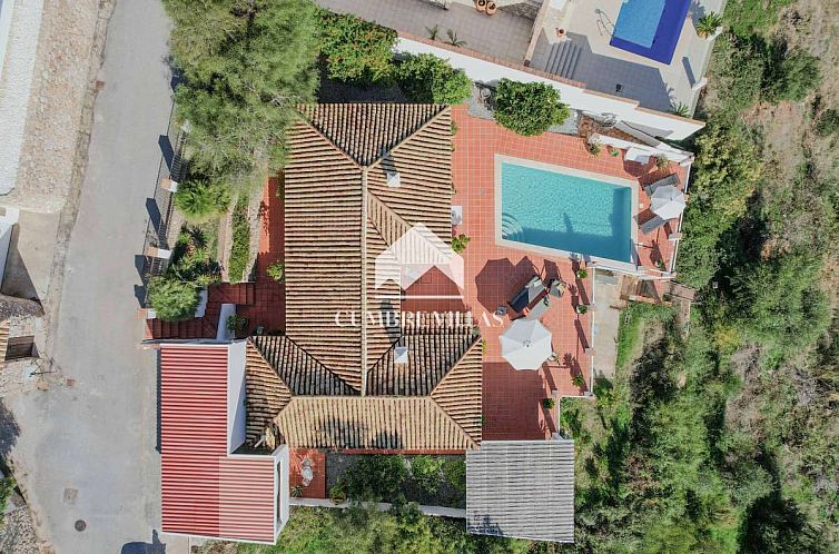 Vrijstaande woning in Almuñecar