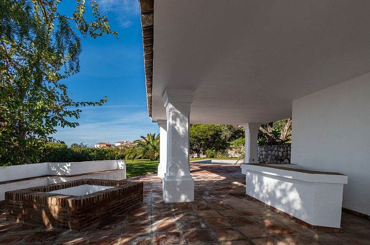 Vrijstaande woning in Almuñecar