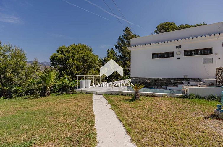 Vrijstaande woning in Almuñecar