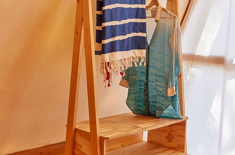 Glamping Tipi Almadraba